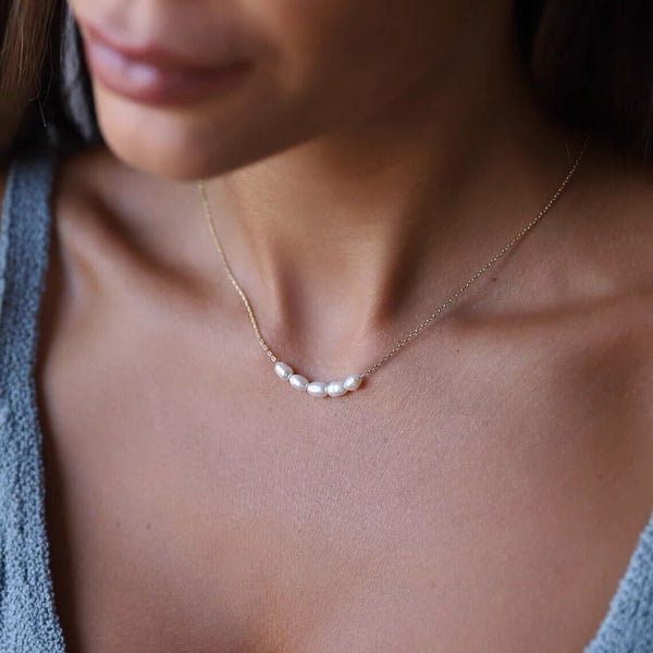 PEARL SMILE NECKLACE